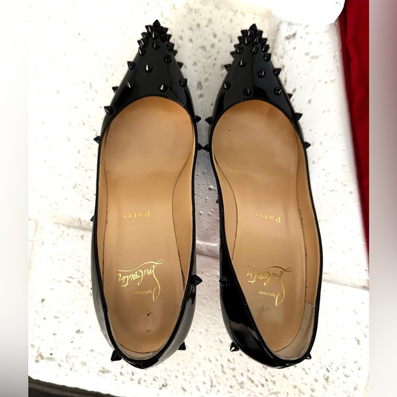 Christian Louboutin Black Patent Leather Diamond Spike Pumps 35 1/2 (US 5.5) - Picture 6 of 14